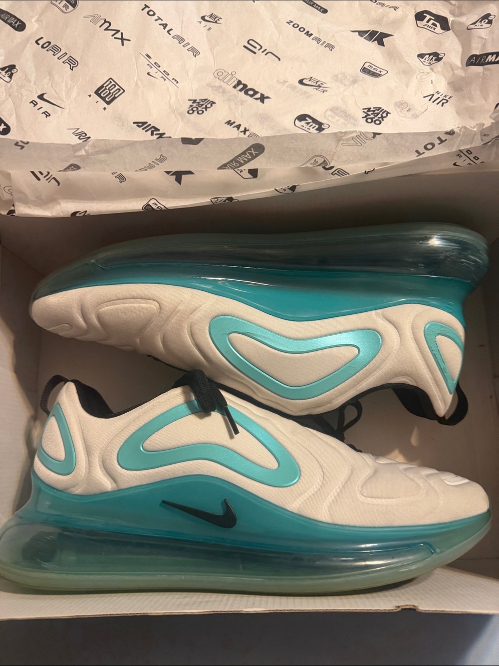 Air Max 270
